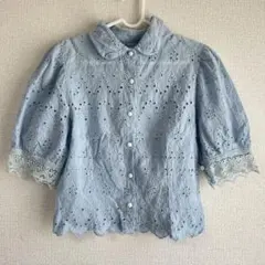 水色 刺繍 半袖ブラウス