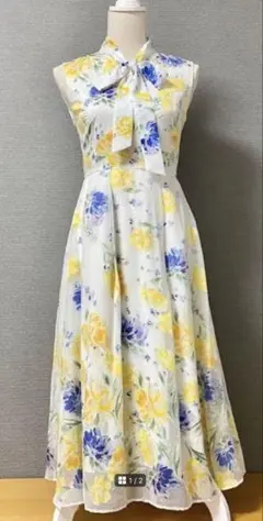 グレースコンチネンタル　フラワープリント3Dワンピース