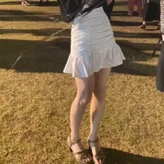 ★ DAZY シャーリングフリルヘムスカート