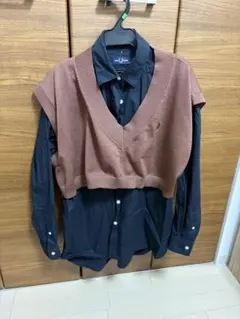FRED PERRY 長袖シャツ×ベストのサムネイル