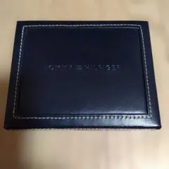 TOMMY HILFIGER 二つ折り財布 コインケース付き