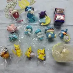 d*3様 ポケモン　ガチャガチャ詰め合わせ