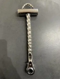 Item thumbnail for item 00474443-94e4-4e68-9bd8-1d09386ae901