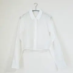 新品未使用✨ショート丈シアーシャツ　ホワイト　長袖
