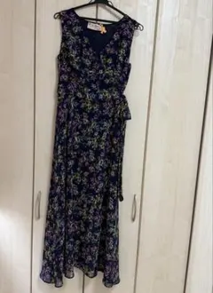 【美品】花柄ワンピース 42サイズ ネイビー クリーニング済み