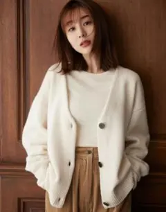 MINAMI TANAKA×CLANE vネックカーディガン