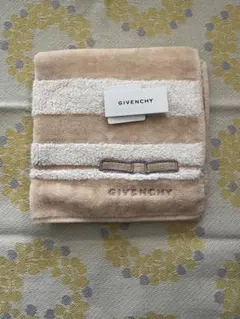 ③タオルハンカチ　GIVENCHYのサムネイル