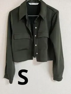 ZARA オリーブグリーン クロップドシャツ