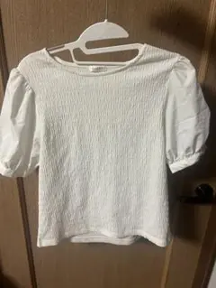 Honeys パフスリーブ　Tシャツ　白　半袖