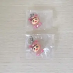 クレヨンしんちゃん　みんなでくまパジャマ　めじるしアクセサリー 2個セット