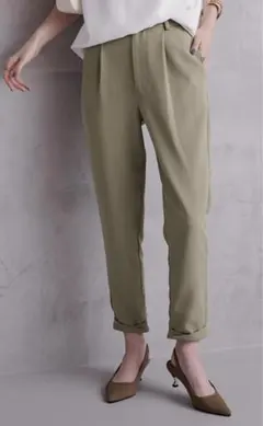 ur's・ユアーズ・ツイストヘム　テーパードパンツ