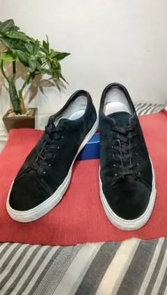 本日価格♪早い者勝ちsale❗ B&Yブラックスエードスニーカー２８cm