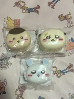 ちいかわ おかおミニシリコンポーチ くりまんじゅう ラッコ モモンガ計3点セット