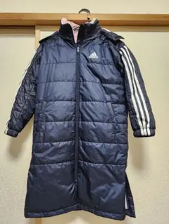 adidas ベンチコート フード付きネイビー