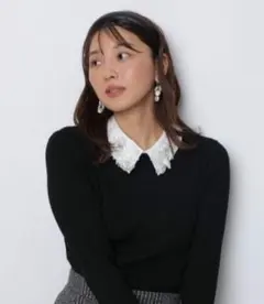 【美品】JUSGLITTY ビジュー衿リブニット