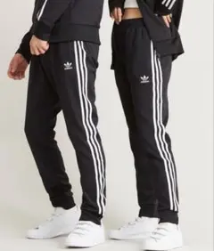 【美品】　adidasオリジナルス　トラックパンツ3本ラインXS 黒　ブラック