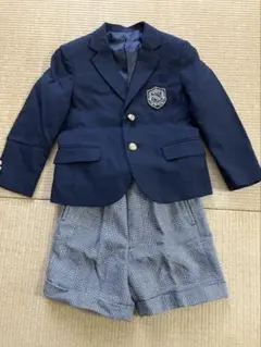 ネイビー ブレザーとショートパンツセット