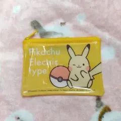 ピカチュウ ポーチ