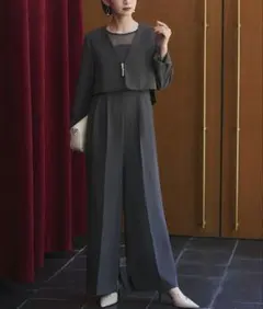 チャコールパンツスーツ Sサイズ【大幅値下げ】