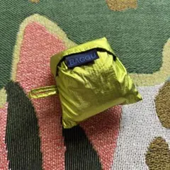 バグー　ミニ　ハンドバッグ