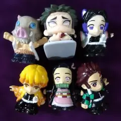 鬼滅の刃 キャラクター フィギュア 4体セット - メルカリ