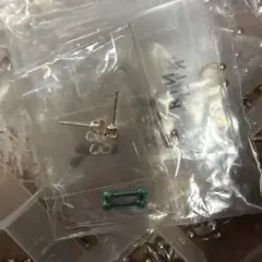 メタルピアスセット ゴールド シルバー グリーン