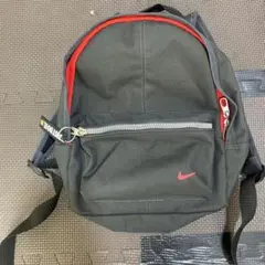 Nike リュック 黒/赤