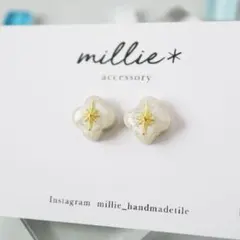 雪　結晶　冬　クリスマス　花　キラキラ　タイルピアス　イヤリング　タイル　小さい