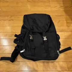 ブラックバックパック 収納多