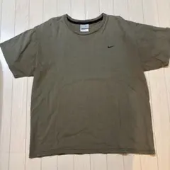 Nike オリーブ色 Tシャツ Lサイズ