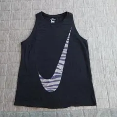 ユミコング様専用☆ Nike タンクトップ 黒 スウッシュロゴ