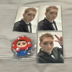 鈴木昂秀 ミャクミャクなりきりキーホルダー フォトカ