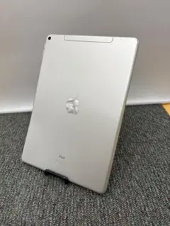 【100%】 iPad Air 第3世代　Wi-Fi + Cellularモデル