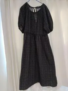 ZARAザラ半袖バックリボン黒チェックしわにならないワンピース