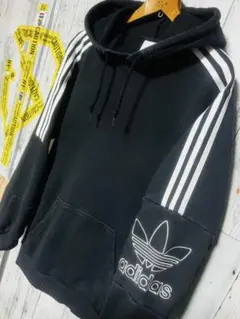 爆限定 アディダスオリジナルス パーカー レフトワッペン 三葉 刺繍 XLサイズ