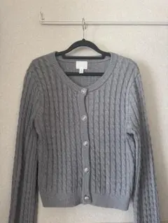 h&m ケーブルニット　カーディガン