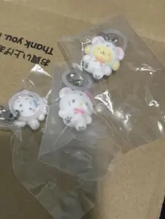 サンリオ　ふわふわスノー　キティ　ポチャッコ　シナモロール