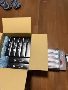 ブリヂストン　ツアーB XS 2024新品未使用107球のサムネイル