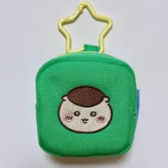 ちいかわ カラビナつき刺繍スクエアミニポーチ くりまんじゅう