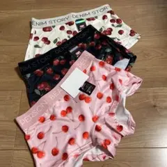 チェリー柄ショーツ３枚