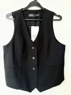 ZARA ブラック ベスト Sサイズ