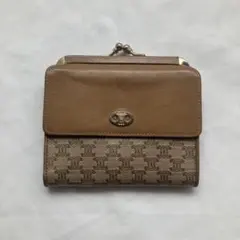 CELINE 二つ折り財布 スタッズ装飾 レザー CELINE 二つ折り財布 スタッズ装飾 レザー - メルカリ