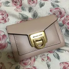 マイケルコースお財布