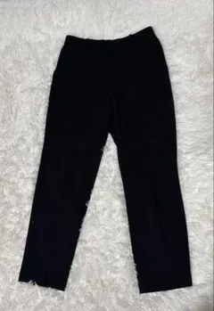 UNIQLO スマートアンクルパンツ ブラック パンツ　Lサイズ