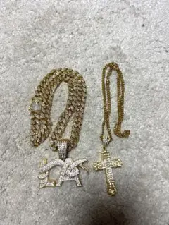 Item thumbnail for item 6ec4d2d3-8c53-45f9-8012-df15e4ca24a6