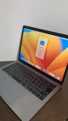 Macbook Pro 2017 i5/8GB/128GB Office