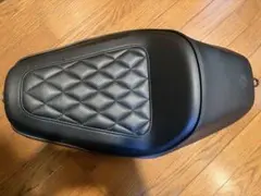 ハーレーXL1200NS純正　カフェソロシートのサムネイル