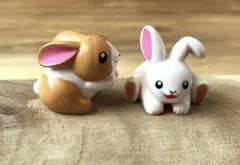 【新品】ウサギの置物(2つ)