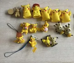 ポケモン フィギュア まとめ売り ピカチュウ ミミッキュ　ピチュー