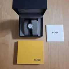 FENDI TIMEPIECES 腕時計 本体 クォーツ ブラックレザーのサムネイル